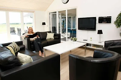 20 Personen Ferienhaus in Løkken
