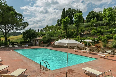 Ferienhaus 5 km von Siena in den Hügeln