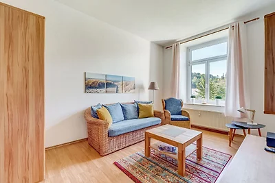 Attraktive Villa mit Garten in Borstendorf