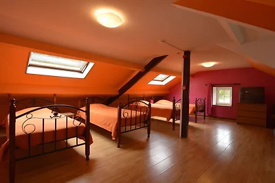 Ferienhaus 'Ambleve' mit Pool, Sauna und...