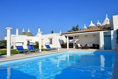 Casa con piscina: Villa Giovanna Trullo a Ost...