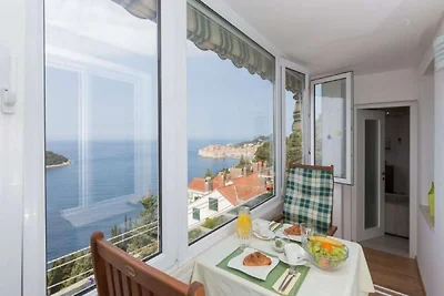 Apartment Precious View