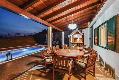 Familienvilla mit Meerblick und beheiztem...