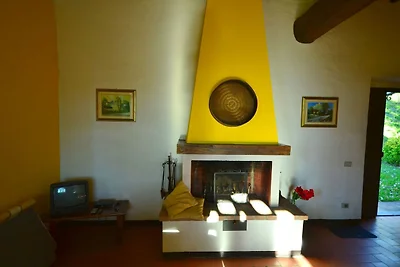 Ruhig gelegenes Bauernhaus in Dicomano mit...