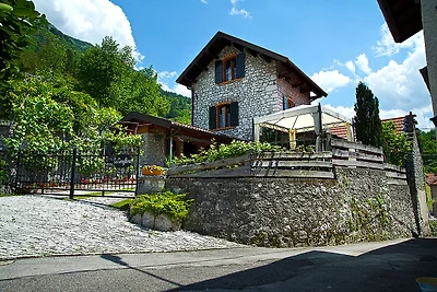 Freistehendes Cottage mit eigenem Garten in P...