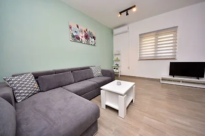 Wohnung in Krusevo mit Terrasse