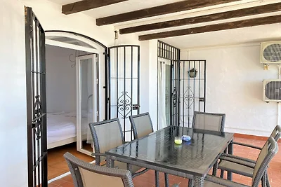 Apartamento en Nerja con vistas al mar y...
