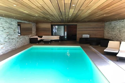 Villa in Coo mit Innenpool, Sauna