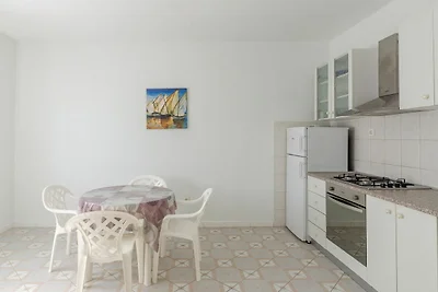 Apartment Olivera direkt am Meer mit Terrasse