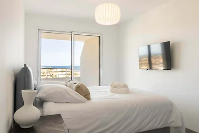 Moderne Maisonette mit Terrasse mit Meerblick