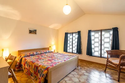 Bellissima casa colonica con piscina a Bucine
