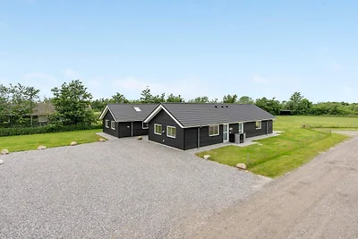 5 Sterne Ferienhaus in Idestrup