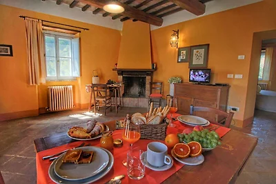 Malerisches Ferienhaus in Assisi mit Pool