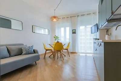 Wohnung in Torino mit Balkon und Parken