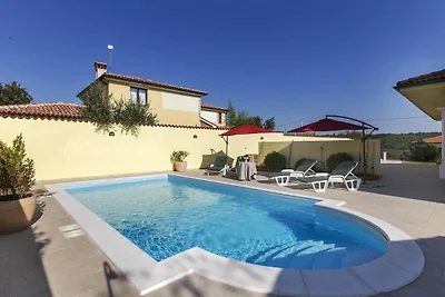 Villa in Marmajola mit privatem Pool