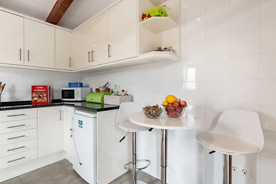 Casa di campagna a Culla con piscina privata
