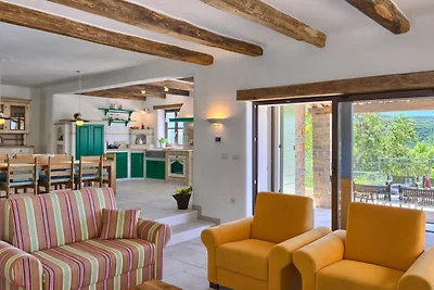 Authentic Villa Banić - Four Bedroom Villa Wi...