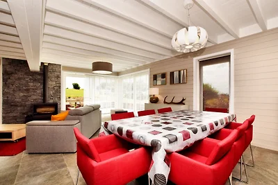 Modernes Ferienhaus für Familien in Houffaliz...