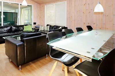 10 Personen Ferienhaus in Hadsund-By Traum