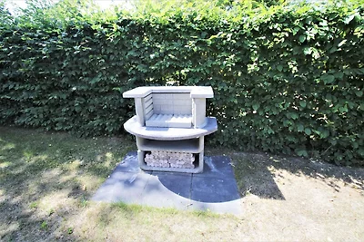 Modern eingerichteter Doppelbungalow mit Terr...