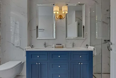 Ferienhaus in Makarska mit Schwimmbecken