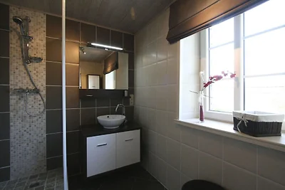 Cottage ad Alle Sur Semois con giardino