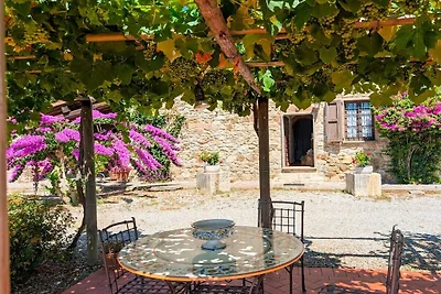 Villa in Suvereto mit Schwimmbecken