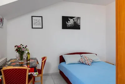 Villa Valjalo - Comfort Studio Apartment with...