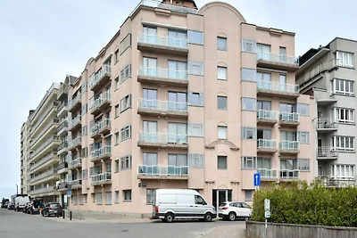 Sonnige 3-Zimmer-Wohnung mit Meerblick