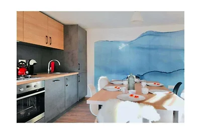 PLAVICA with cozy terrace 1000m from the bath...