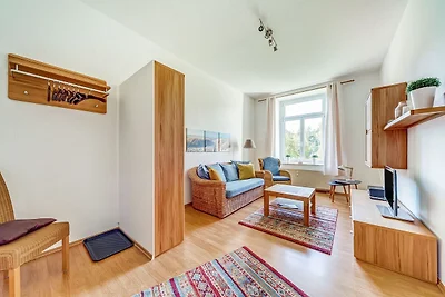 Attraktive Villa mit Garten in Borstendorf
