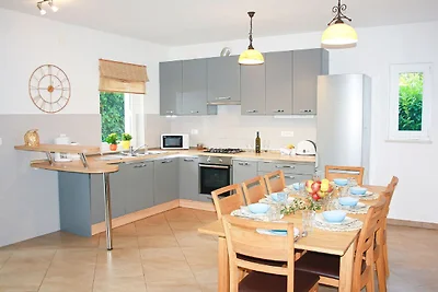 Villa di lusso a Kunj con terrazza