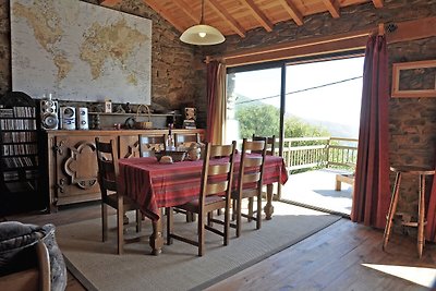 Stenen huis met uitzicht op de Canigou!