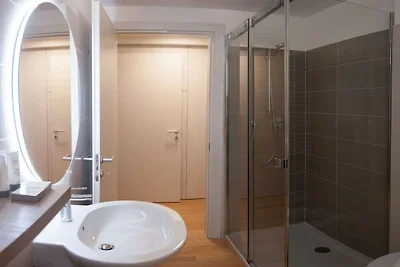 Wohnung in Bologna mit Parken