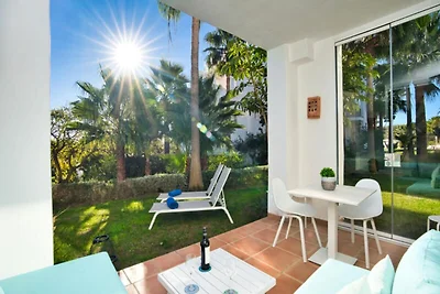 Appartement in Casares met Crystal Lagoon