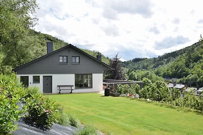 Ferienhaus in Vielsalm mit Sauna