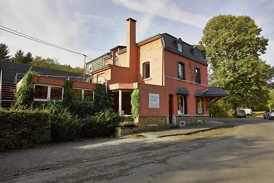 Luxuriöse Villa in Stoumont mit Sauna