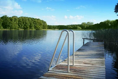 Ferienhaus im Van der Valk Resort en Linstow