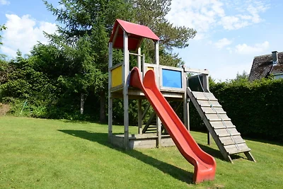 Schönes Ferienhaus in Ondenval mit Sauna
