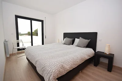 Modernes Ferienhaus mit privatem Pool