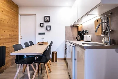 Ferienwohnung in Méribel in der Nähe von Mont...