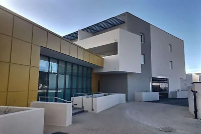 Modernes Studio in der Nähe des Mittelmeers