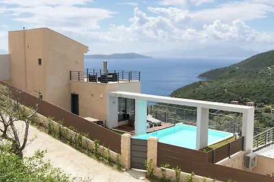 Moderne Villa in Sivota mit eigenem Pool