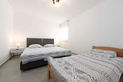 Apartments Bella Vista - Two Bedroom...