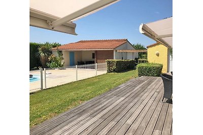 Moderne Villa mit privatem Pool in Poitou der...
