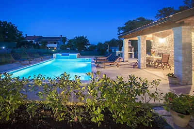Überdachte Villa in Istrien mit privatem Pool