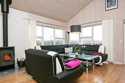 Splendid Holiday Home in Hirtshals with Priva...