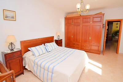 Villa in Campanet met zwembad en barbecue