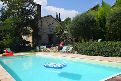 Luxuriöse Villa mit Pool in Sainte-Maxime