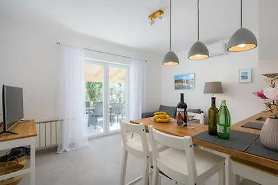 Premium Apartment Muha III